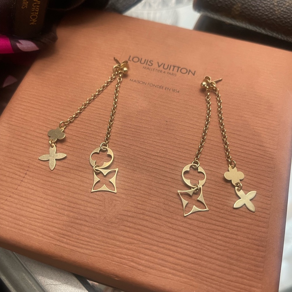 Louis Vuitton Earrings genuine Gold earrings